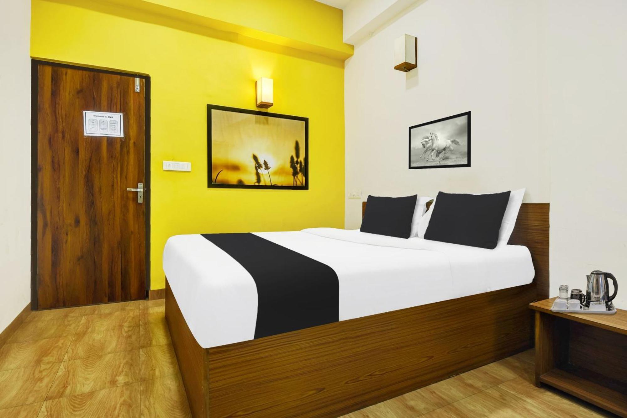 Super Hotel O Porvorim Near Mall De Goa Buitenkant foto